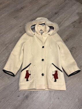 Vintage JAMES BAY One of a kind Cream Hooded Coat. Women’s L
